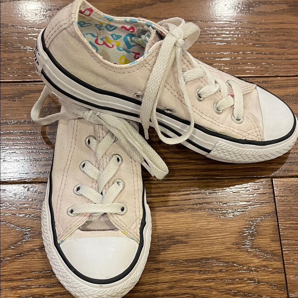 Girls Converse
